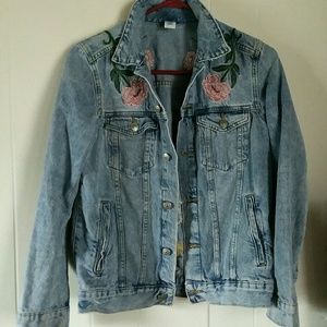 la belle vie embroidered jean jacket
